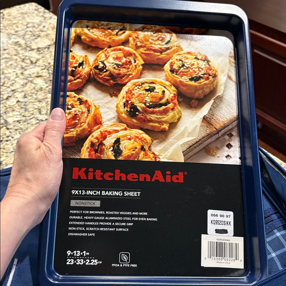 Rachael Ray Lasagna Lugger w/freebie & Free Shipping! - Picture 4 of 5